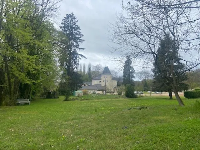 Apartment Au Chateau Saint Blaise Virignin
