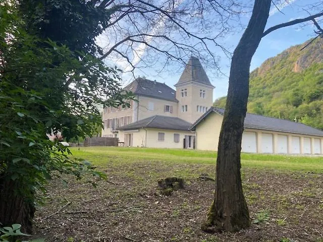 Au Chateau Saint Blaise Virignin 0*,