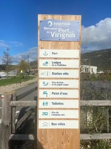 Au Chateau Saint Blaise Virignin